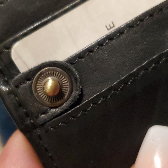 MILO Canadian leather black wallet - Picture 11 of 11